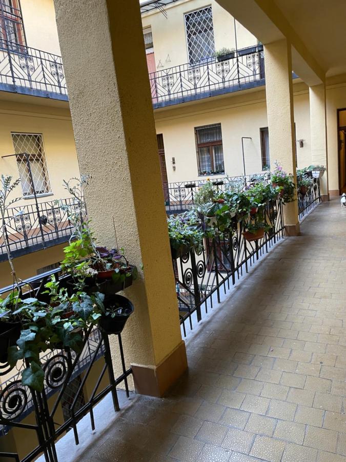 Flower Apartment Budapest Ngoại thất bức ảnh